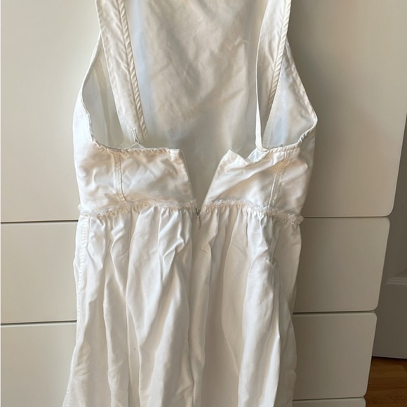 Aritzia white linen dress in 00 - Picture 3 of 5